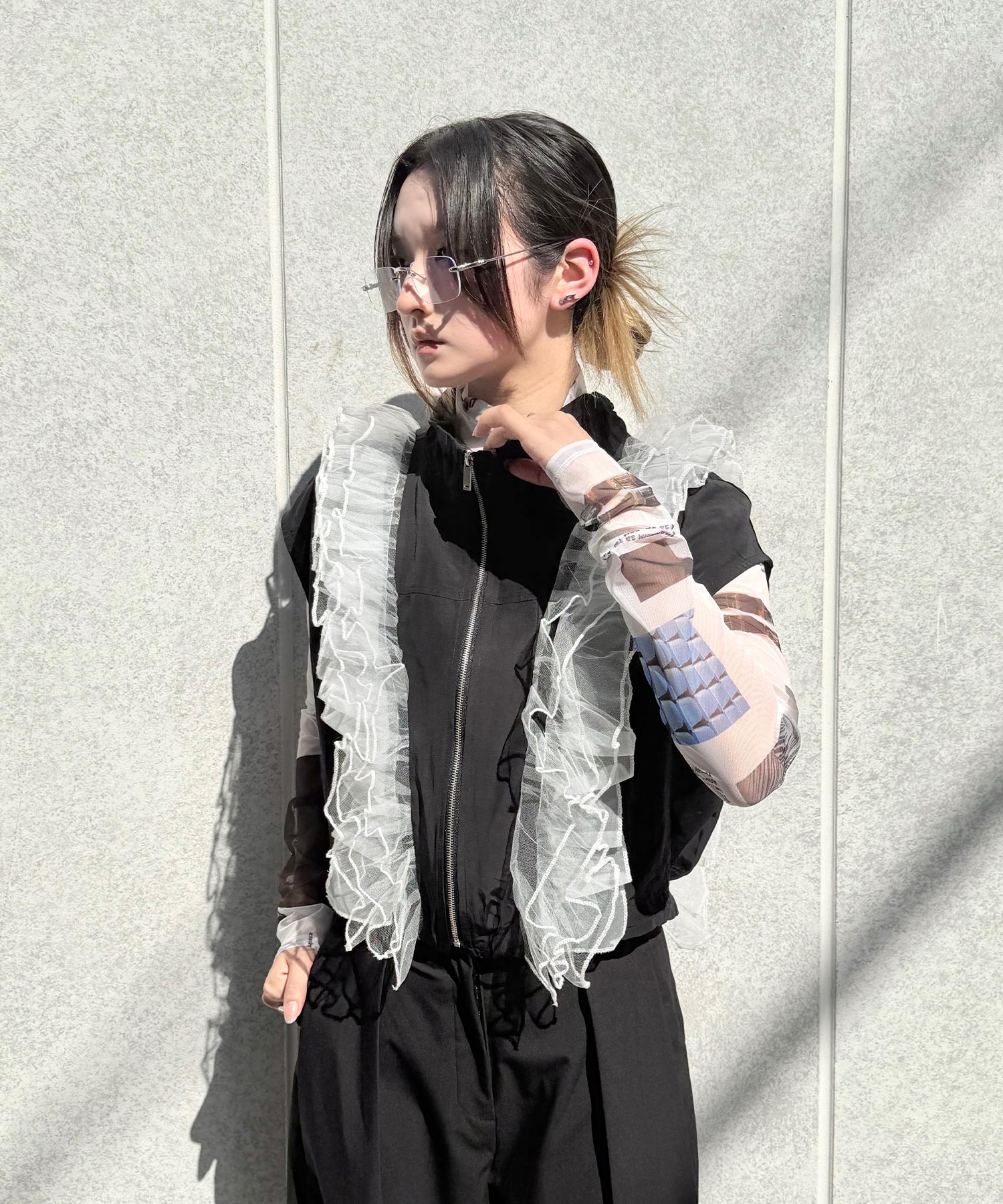 UPCYCLE ITEM 05 STAFF STYLING