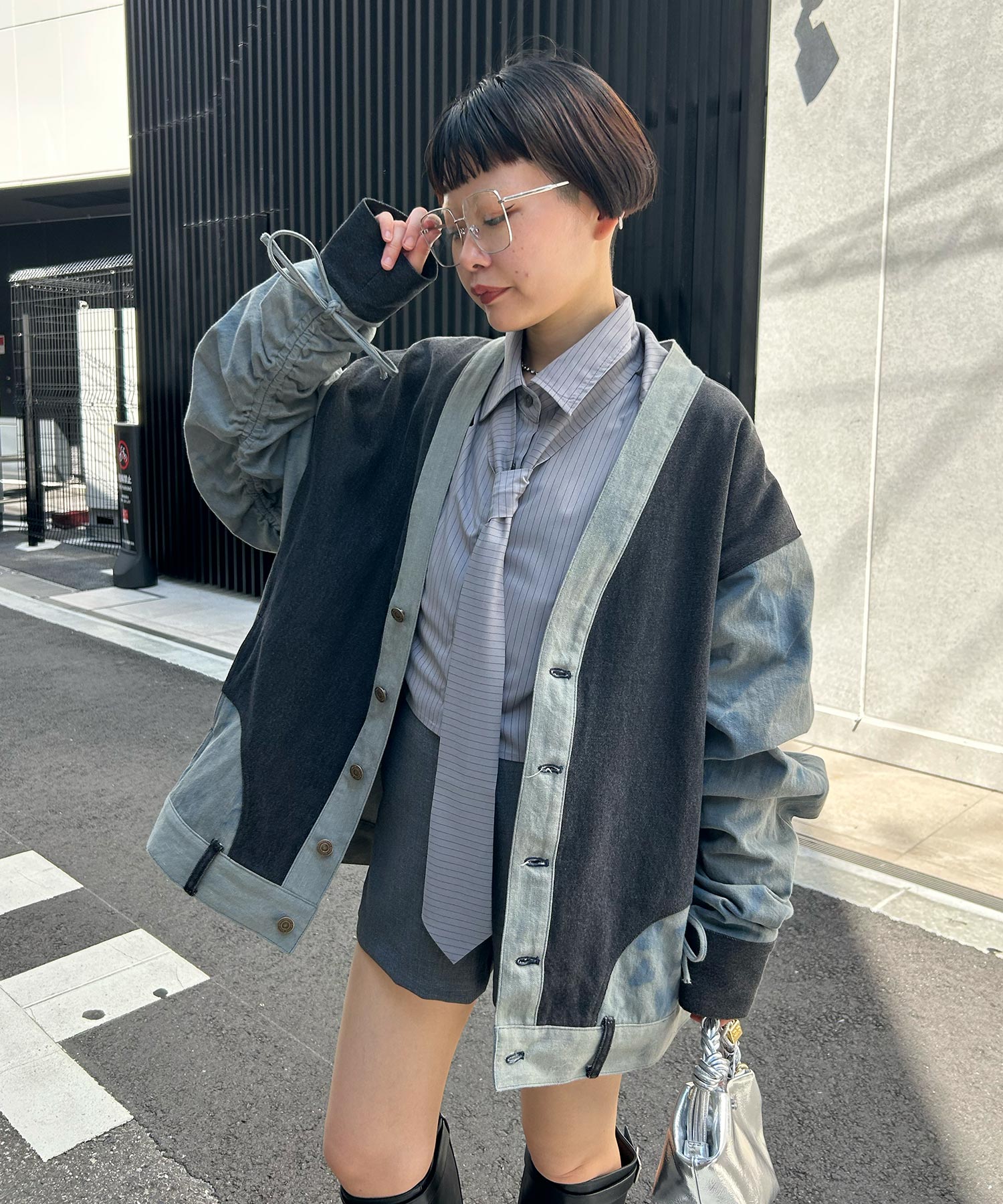 UPCYCLE ITEM 09 STAFF STYLING